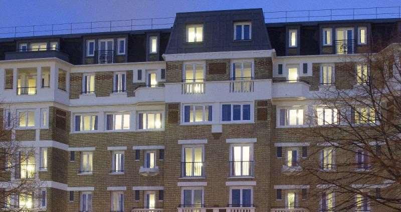 Executive Hotel Paris Женвил Екстериор снимка